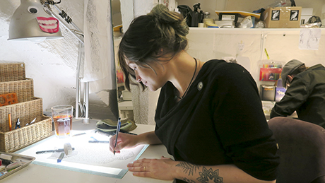 ”Alla tatuerare tecknar mycket, det är halva grejen. Jag gör skisser som förberedelse inför beställningar och bilder till min pärm som fungerar som inspiration”, säger Sorella Hamzaoui Tavares.