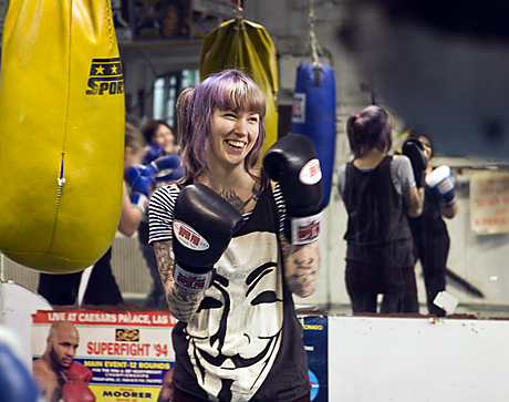 Kombinationen fysik och samtal lockade Katarina Mörk att tillbringa söndagseftermiddagen i en boxningsring. Nu på söndag blir det en ny chans för den som finns i närheten av Stockholm.