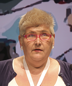 Anna Ryding i talarstolen