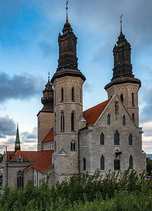 Visby Sankta Maria domkyrka byggdes ursprungligen som gästkyrka för tyska handelsmän. Foto: Shutterstock