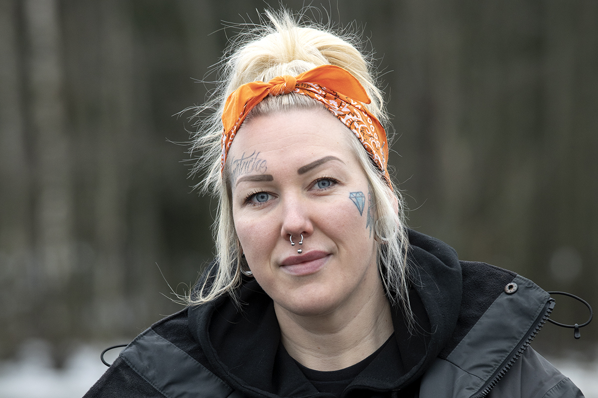 ) ”Det finaste en fiskare kan ge en annan är att släppa tillbaka fisken. Att vara försiktig och se till att den mår bra, så att någon annan får chansen att fånga den”, säger Martina Sjöstedt.