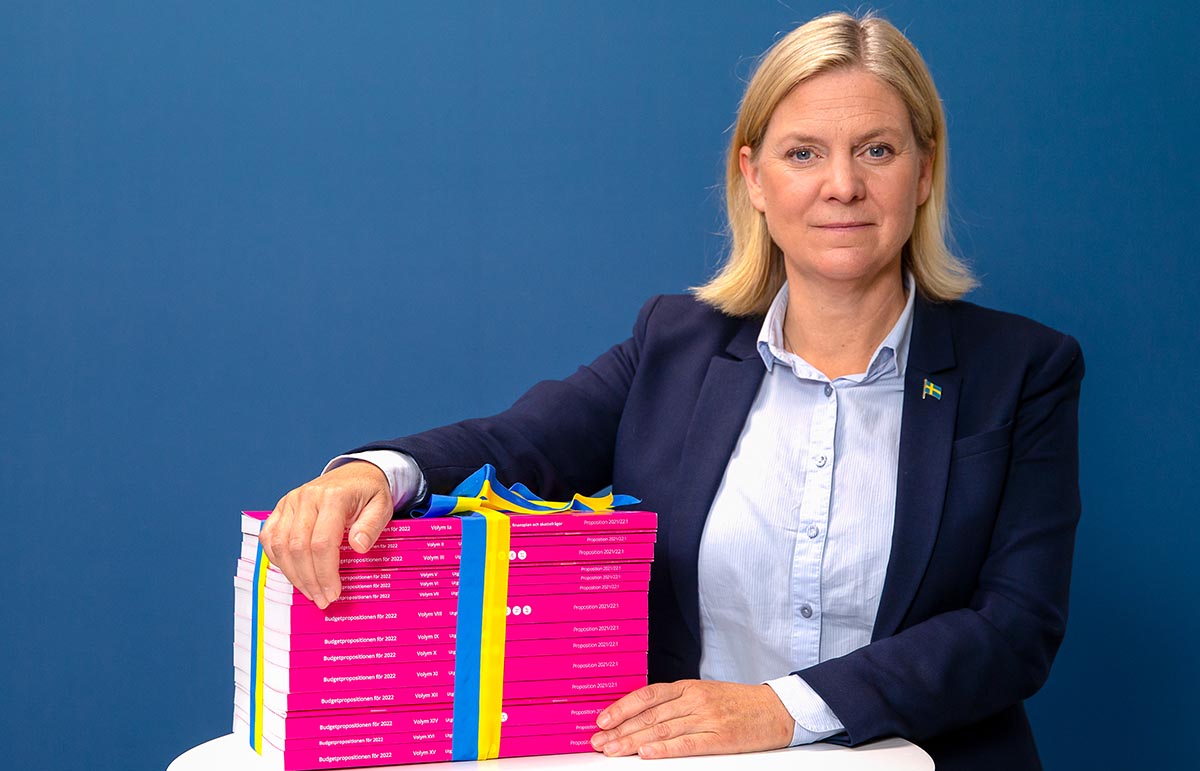 Magdalena Andersson med budget för 2022