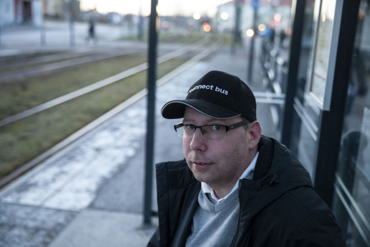Rasmus Österström färdtjänstförare Connect Bus