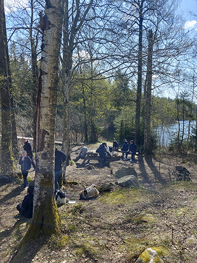 Solig söndag på Harasjömålas fiskecamp, Olofströms kommun. Foto: Tommy Sahlberg