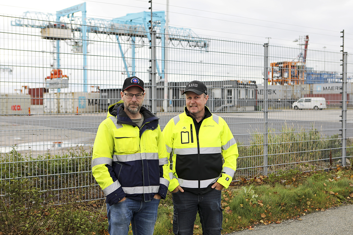 APM Terminalsklubbens ordförande Daniel Börjesson och kassören, tillika skyddsombudet, Peter Saltvik. Foto: John Antonsson