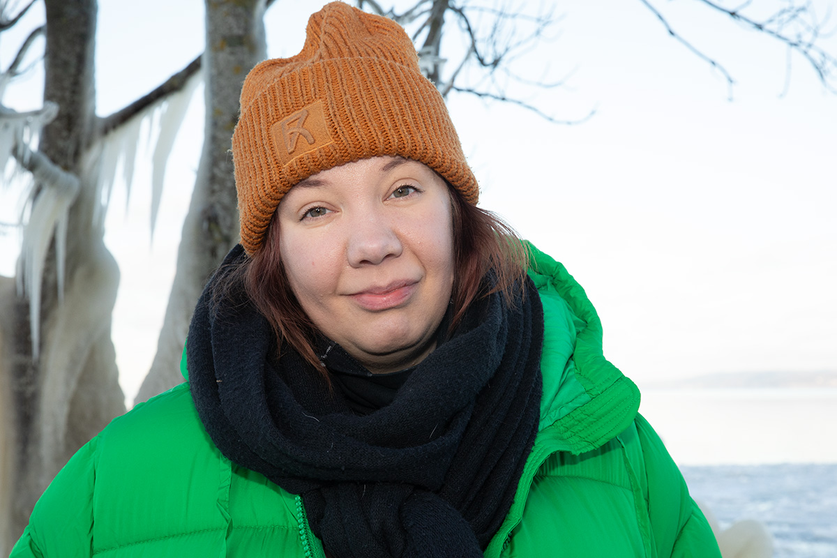 Annelie Edholm är Koreafrälst. Varje dag lyssnar hon på pojkbandet BTS. ”De har musik för vilket humör som helst, väldigt sällsynt”, säger hon.