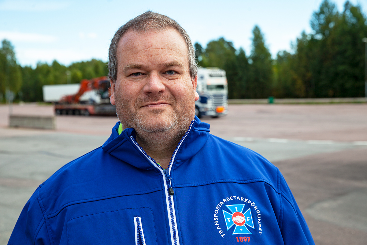 Ronnie Persson är skyddsombud och färdtjänstförare i Filipstad. Foto: Lilly Hallberg