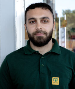 Stationschef Same Habashi på Preem i Skövde.