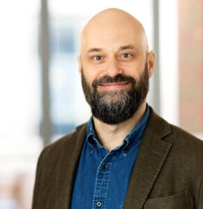 Jon Djerf är rådgivare till kommunerna på Avfall Sverige. Foto: Avfall Sverige