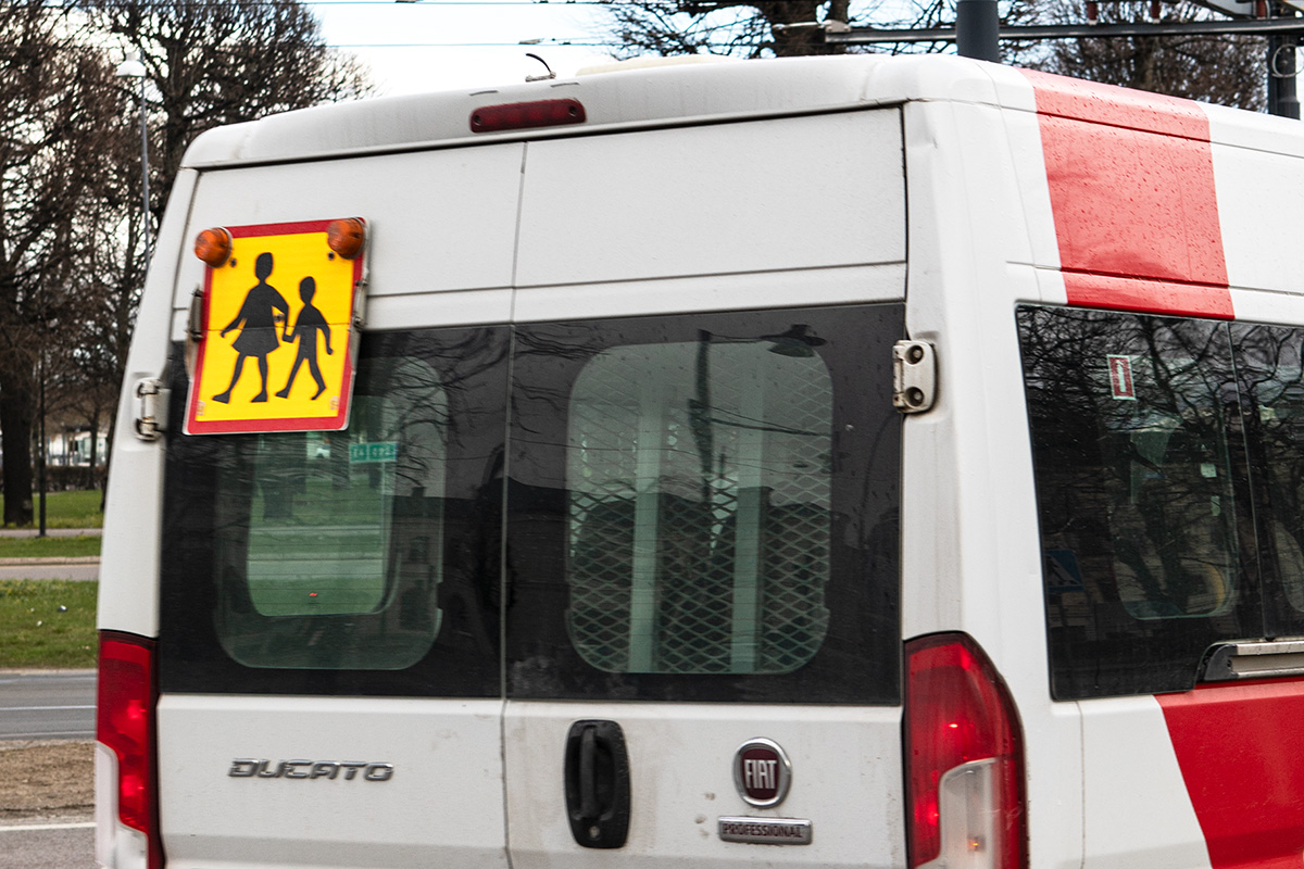 Skolskjutsar är en viktig del av den upphandlade trafiken. Foto: Lilly Hallberg