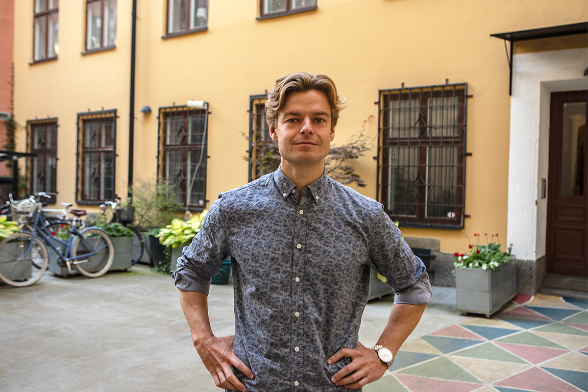 Vilgot inne på klassisk mark för arbetarrörelsen, hos Arenagruppen vid Norra Bantorget i Stockholm.