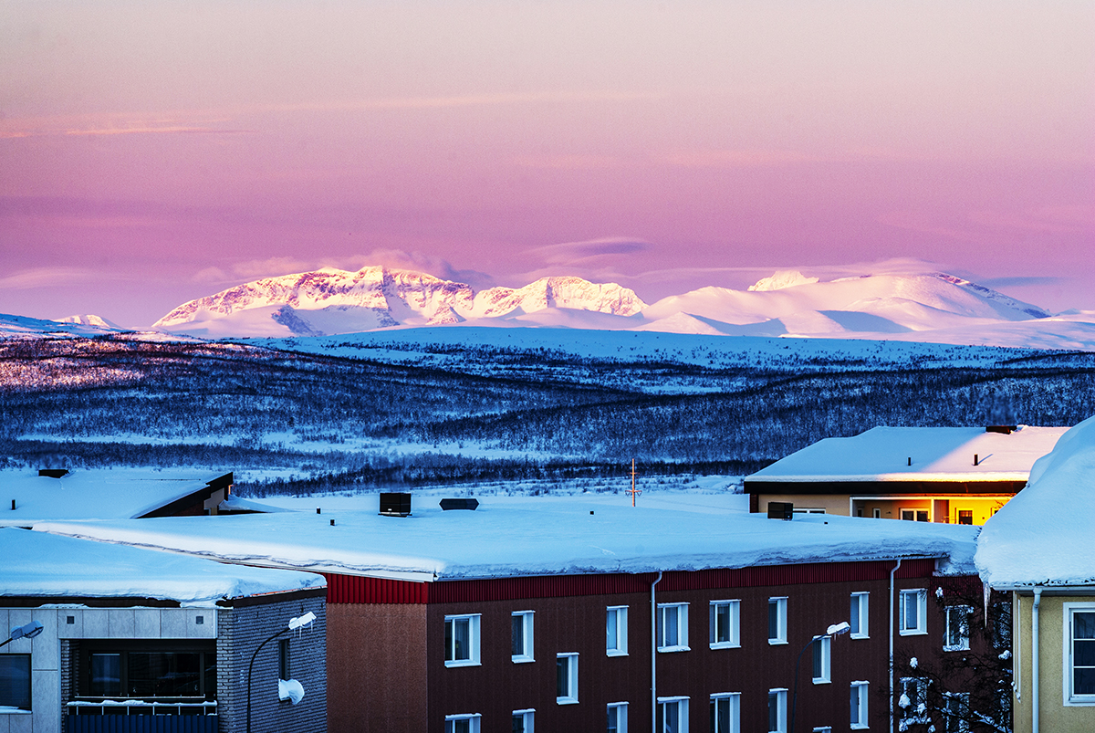 En förlorad utsikt. Ännu fler boende, framför allt på Norrmalm i Kiruna, blir tvungna att flytta och lämna sina hem på grund av gruvans markpåverkan. Foto: Lars Sjölund