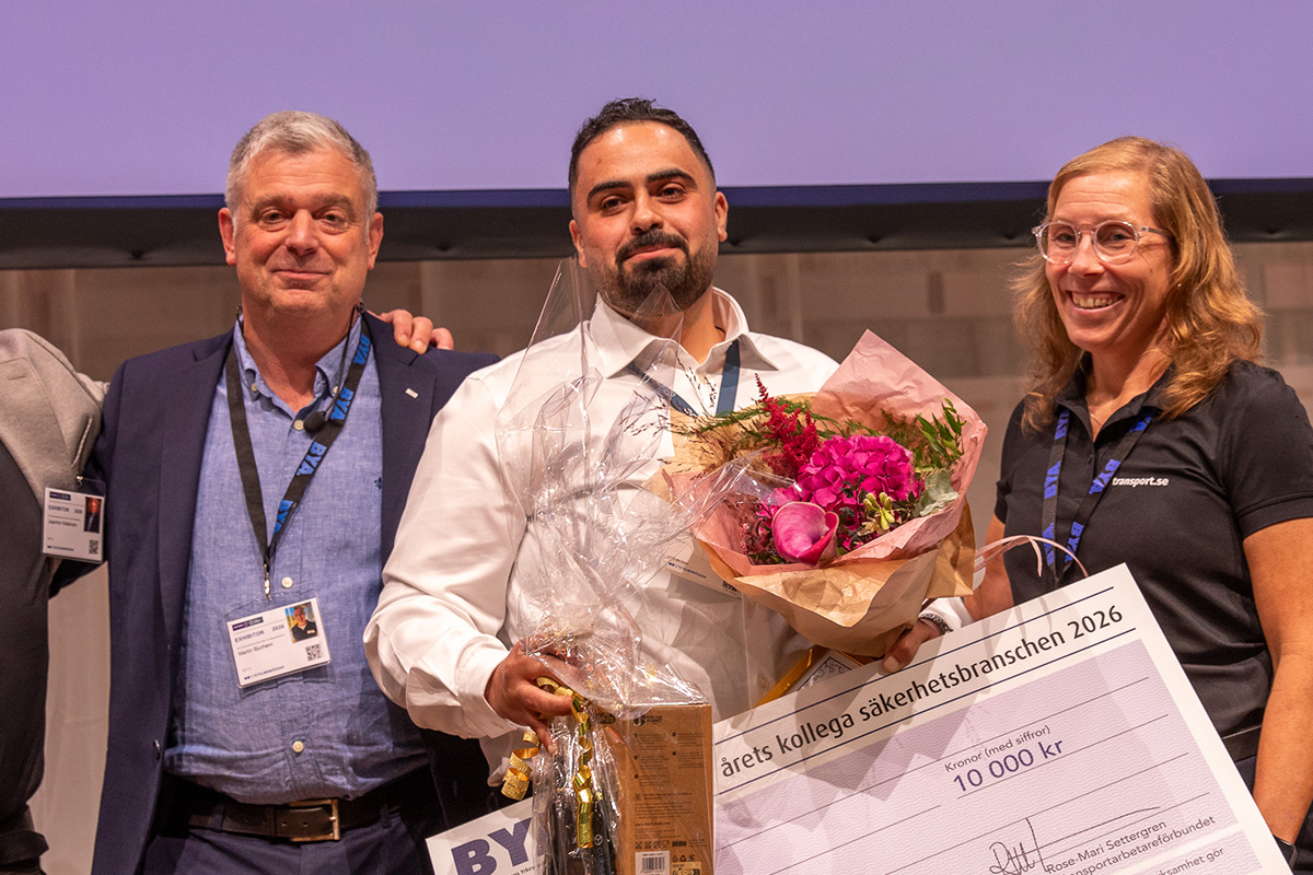 Ali Al Taha Al Zoubi får BYA:s pris: årets kollega 2026. Foto: Dexter Svärd Huss